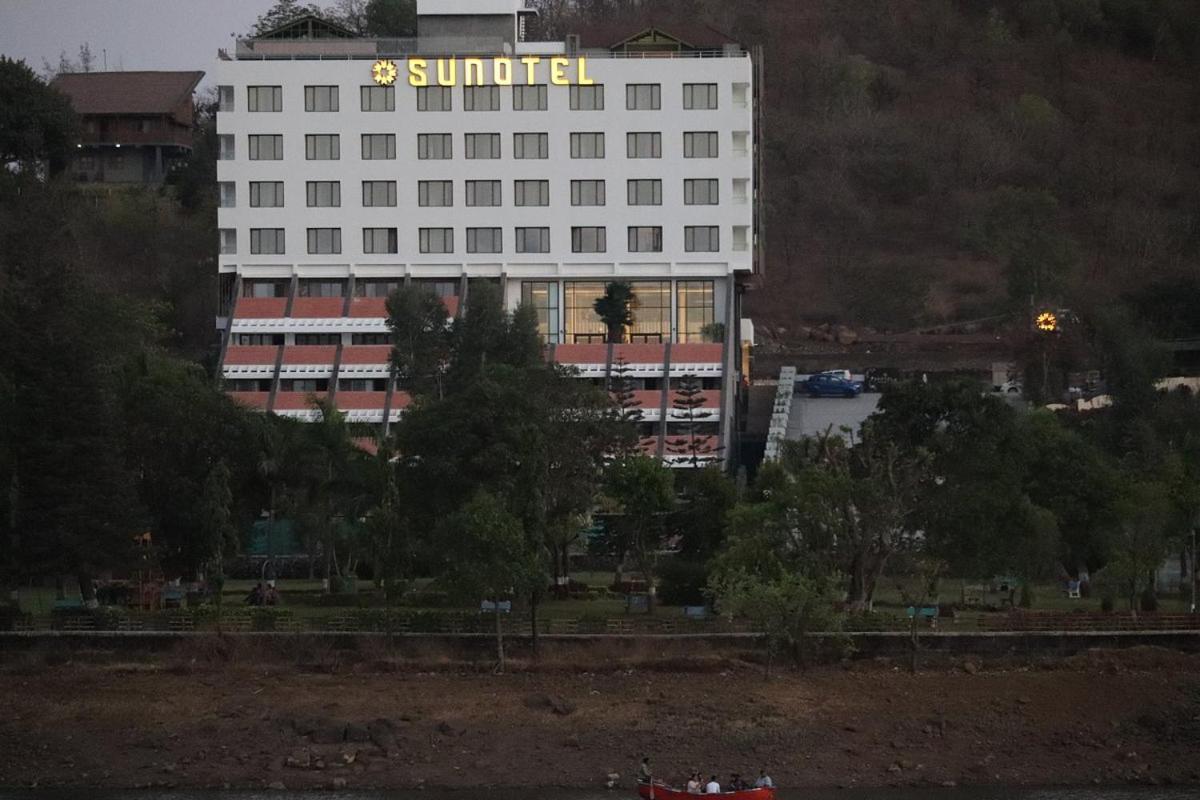 Sunotel Saputara Exterior foto